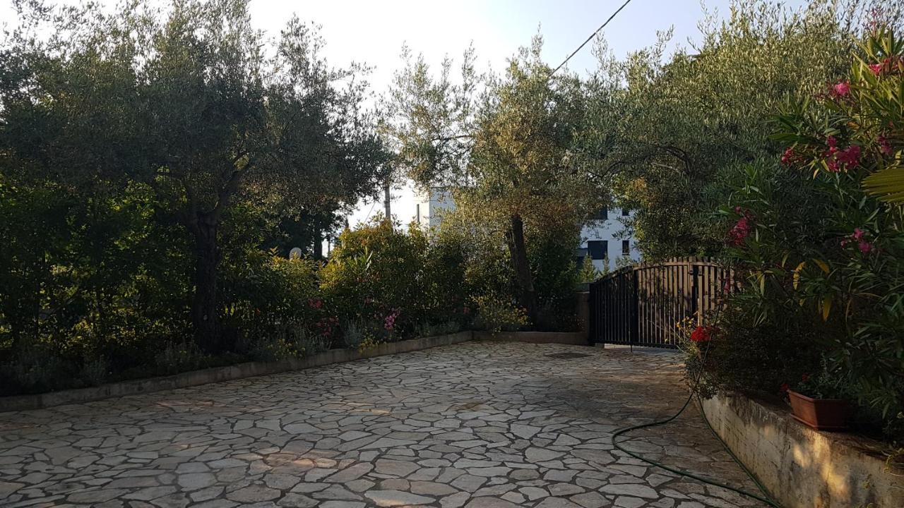 Apartmani Ljerka Malinska Exterior photo